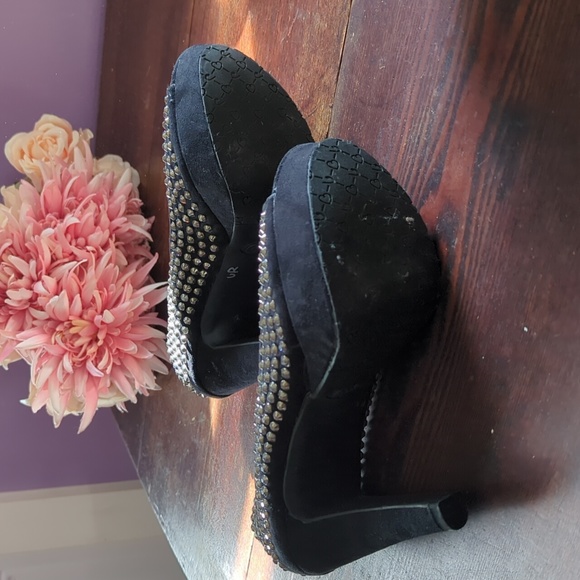 Candies Velvet Platform High Heel Rhinestone Peep Toe Pumps - Picture 6 of 13